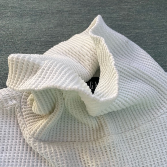 GAP Off White Turtleneck Thermal Relaxed Fit Shirt Large Tall - Picture 5 of 8